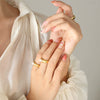 Wholesale Women's 316L Stainless Steel Geometric Light Luxury Freshwater Pearl Opening Ring With Electroplating
