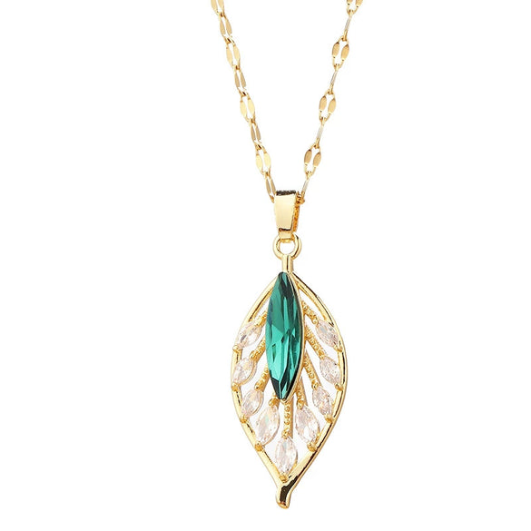 Wholesale Women's Titanium Steel Geometric Necklace With Electroplating Light Luxury Niche Design High End Clavicle Chain
