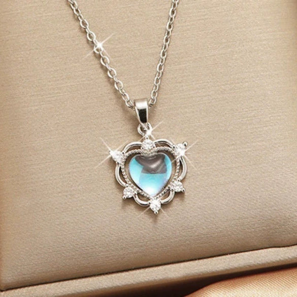 Wholesale Women's Titanium Steel Geometric Necklace With Electroplating Light Luxury Niche Design High End Clavicle Chain