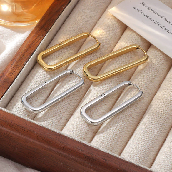 Wholesale Women's Titanium Steel Geometric Oval Earrings With Electroplating Cold Style Light Luxury Design