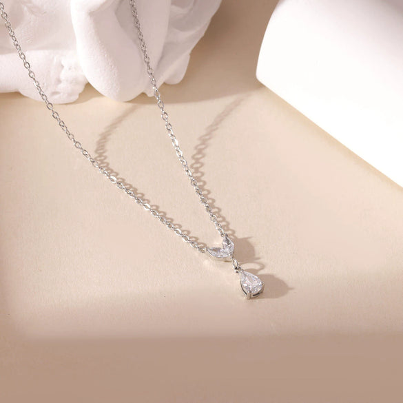 Wholesale Women's Titanium Steel Geometric Pendant Necklace With O Word Chain And Electroplating