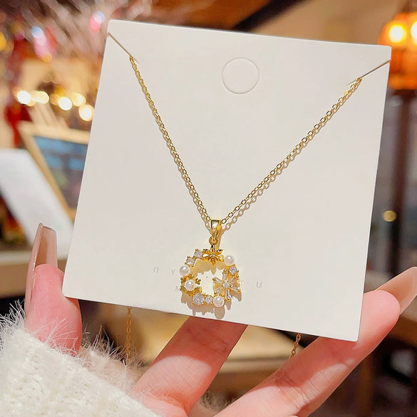 Wholesale Women's Titanium Steel Geometric Pendant Necklace With Pearl Inlaid And Cross Chain Light Luxury Style