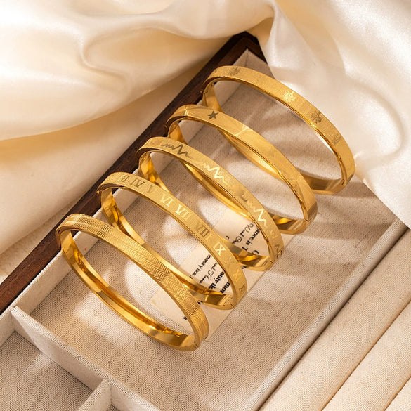 Wholesale Women's Titanium Steel Geometric Retro Light Luxury Electroplated Bracelet