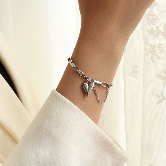 Wholesale Women's 316L Stainless Steel Heart Shape Jewelry With Love Water Drops Bell Pattern And Electroplating