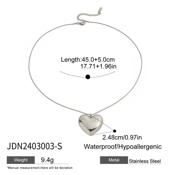 Wholesale Women's Titanium Steel Heart Shape Love Necklace With Snake Bone Chain And Electroplating Processing