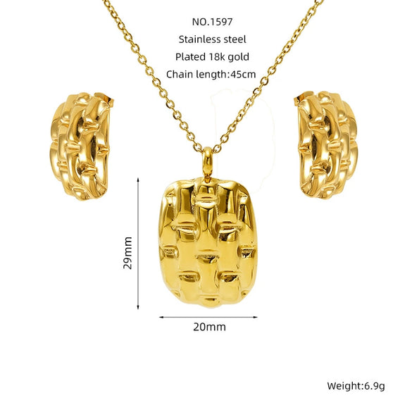 Wholesale Women's Titanium Steel Jewelry Set With Geometric Square Round Love Irregular Pattern Electroplated Earrings And Necklace