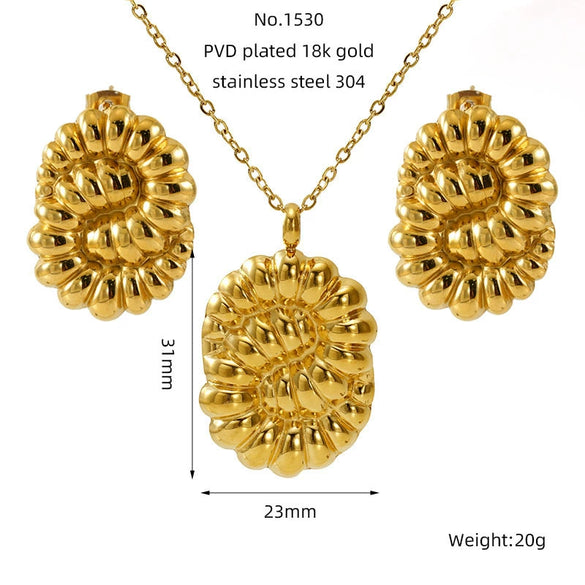 Wholesale Women's Titanium Steel Jewelry Set With Geometric Square Round Love Irregular Pattern Electroplated Earrings And Necklace