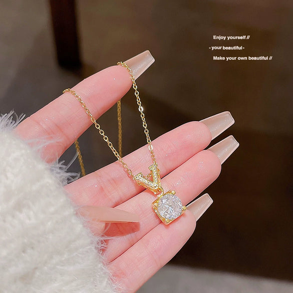 Wholesale Women's Titanium Steel Letter Geometric Light Luxury Inlaid Zircon Necklace With Cross Chain