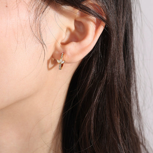 Wholesale Women's 316L Stainless Steel Microinlaid Zircon Fivepointed Star Love Earrings With Electroplating