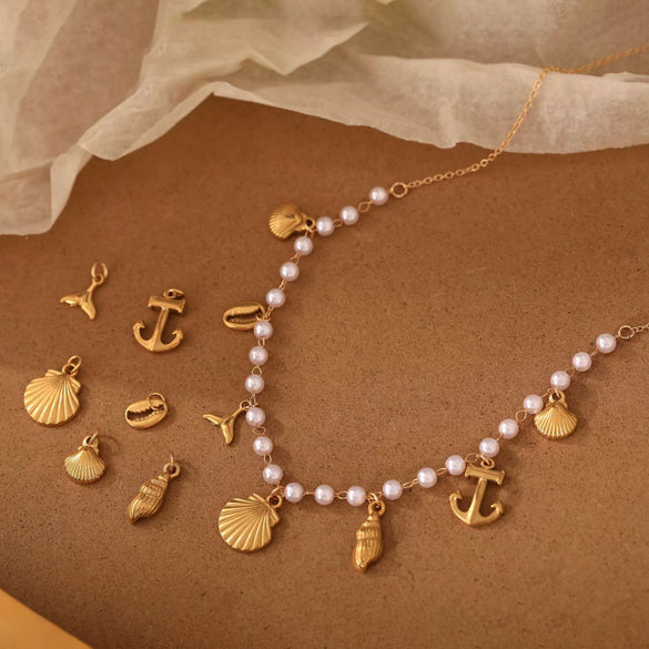 Wholesale Women's Titanium Steel Necklace With Fishtail Shell Conch Anchor Pendant Heart Shape Insect Animal Zodiac Pattern Sweet Natural Style Electroplating Treatment