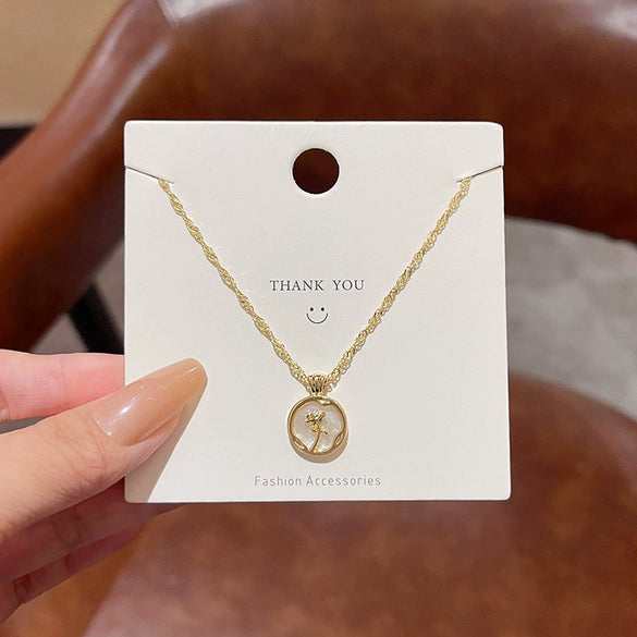 Wholesale Women's Titanium Steel Necklace With Geometric Design And Electroplating Light Luxury Style