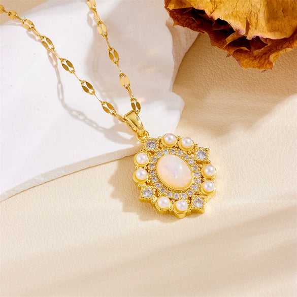 Wholesale Women's Titanium Steel Necklace With Heart Moon Star Pendant And Geometric Pattern Box Chain