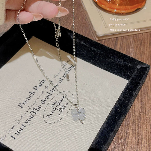Wholesale Women's Titanium Steel Necklace With Zircon And Four Leaf Flower Pendant Set With Gems Cross Chain