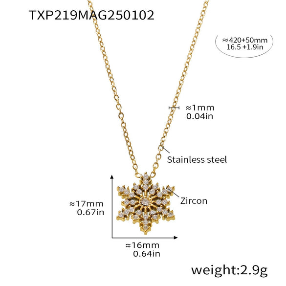 Wholesale Women's Titanium Steel Nonfading Light Luxury Geometric Snowflake Zircon Pendant Clavicle Necklace With Electroplating