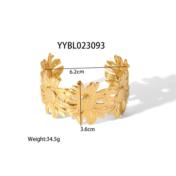 Wholesale Women's Titanium Steel Open Bracelet With Leaves Pattern Stainless Steel Material Pvd Furnace Real Gold Electroplating
