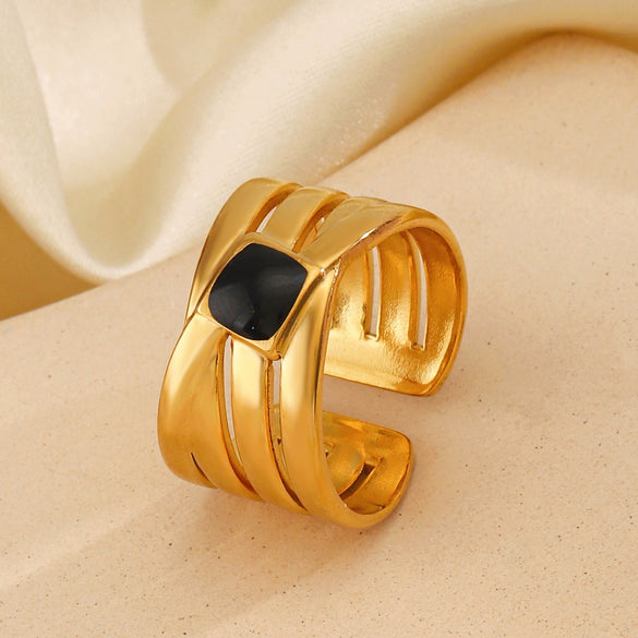 Wholesale Women's Titanium Steel Round Drop Oil Opening Ring With Geometric Style And 18K Gold Plated Stainless Steel