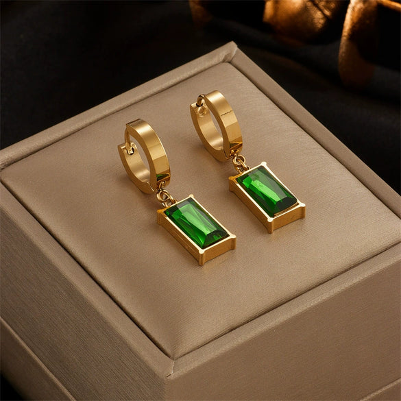 Wholesale Women's Titanium Steel Square Emerald Rhinestoneembedded Clavicle Chain Earrings And Necklace With Snake Bone Chain And Electroplating