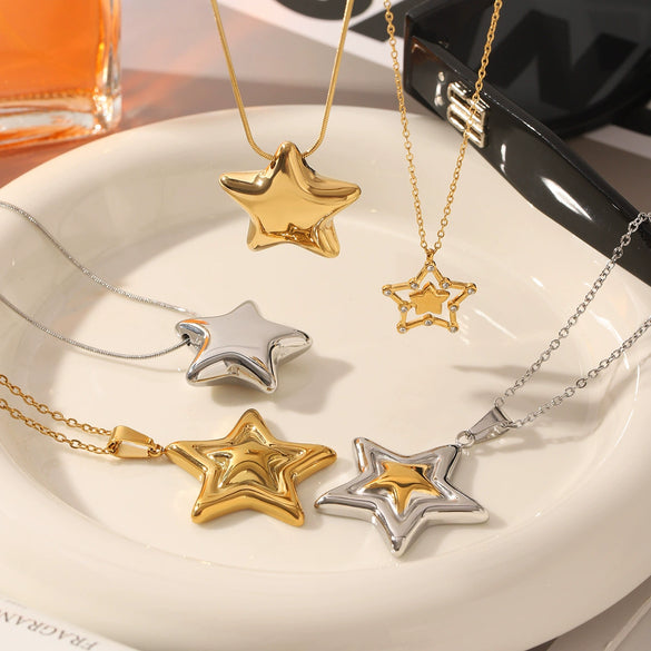 Wholesale Women's Titanium Steel Star Pendant Necklace With Vacuum Plating And O Word Chain Simple Fashion And Non Fading