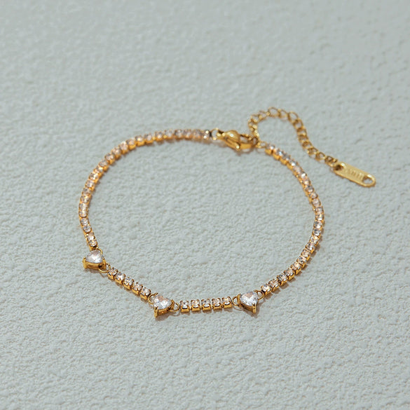 Wholesale Women's Titanium Steel Zircon Bracelet Geometric Heart Design 18K Gold Electroplated Stainless Steel Jewelry