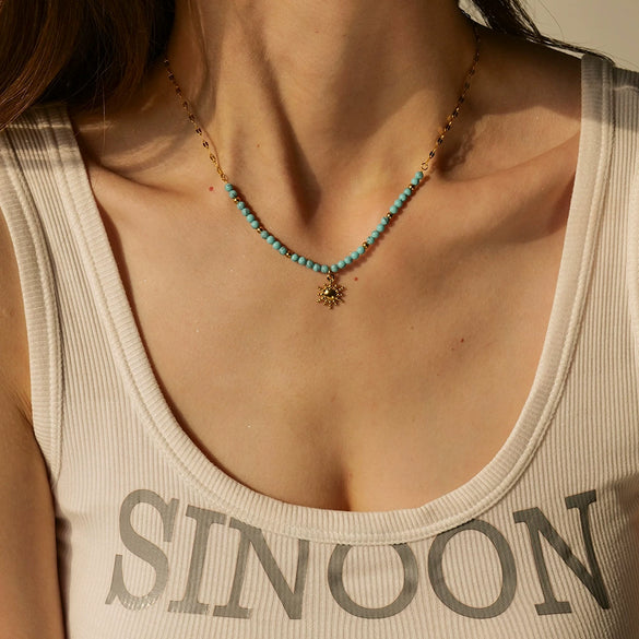 Wholesale Women's Turquoise Sun Pendant Necklace Jewelry Light Luxury High End Geometric Stainless Steel And Titanium Steel Electroplated
