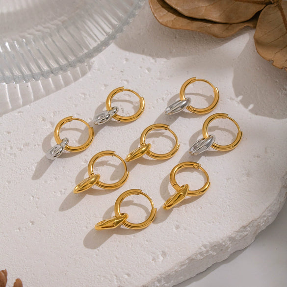 Wholesale Women's Versatile Electroplated Stainless Steel Heart Shape Hollow Earrings