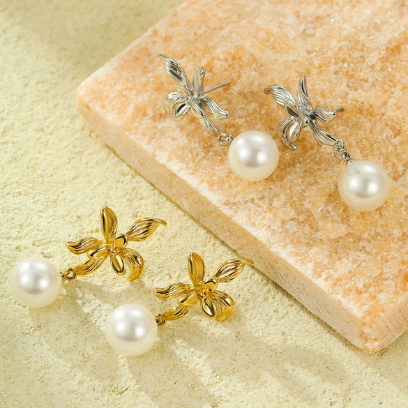 Wholesale Women's Vintage French Retro Joker Flower Pearl Stainless Steel Goldplated Earrings