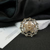 Wholesale Women's Vintage Geometric Alloy Diamondencrusted Antilight Electroplated Brooch Jewelry