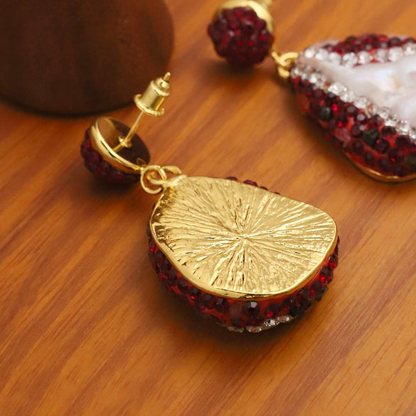 Wholesale Women's Vintage Geometric Freshwater Pearl Earrings With Mud Inlay And Electroplating