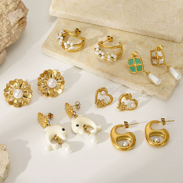 Wholesale Women's Vintage Gold Plated Animal Zodiac Pearl Stud Earrings