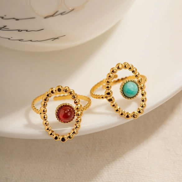 Wholesale Women's Vintage Luxury Geometric Titanium Steel Oval Hollow Ring With Natural Stone And Electroplating
