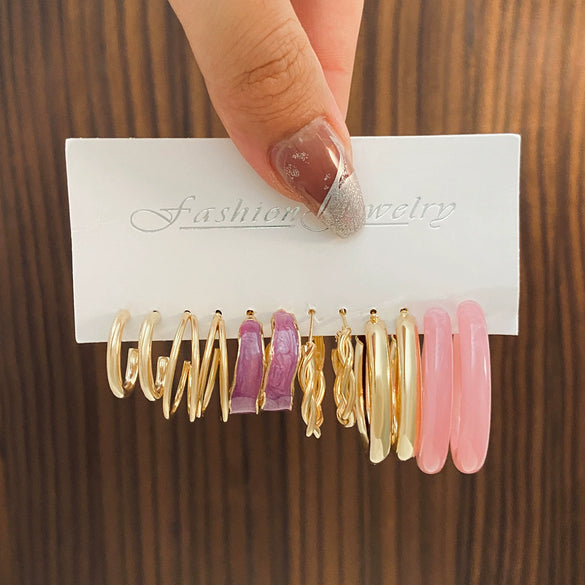 Wholesale Women's Vintage Pearl Leopard Acrylic Cshaped Earrings Set Alloy Acrylic Pearl Material With Geometric Style And Electroplating