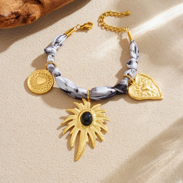 Wholesale Women's Vintage Plants And Flowers Pattern Stainless Steel Electroplated Leaf Heart Necklace And Bracelet Set