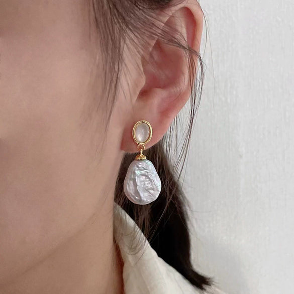 Wholesale Women's Vintage Specialshaped Baroque Pearl Earrings With 925 Silver Needles And Shell Elements