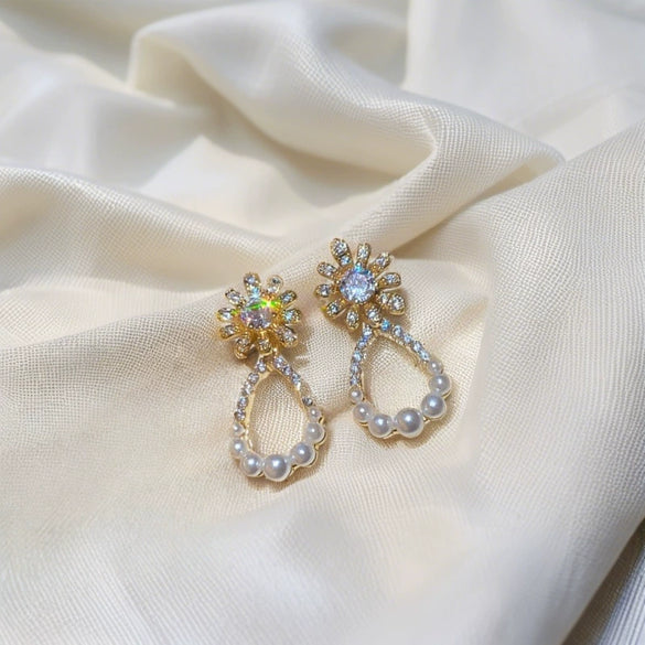 Wholesale Women's Zinc Alloy Electroplated Flower Drop Shape Earrings