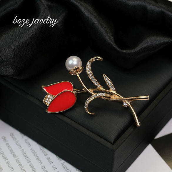 Wholesale Women's Zinc Alloy Flower Shaped Electroplated Brooch Accessories