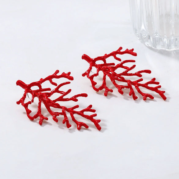 Wholesale Women's Zinc Alloy Geometric Pattern Fashion Retro Earrings With Electroplating