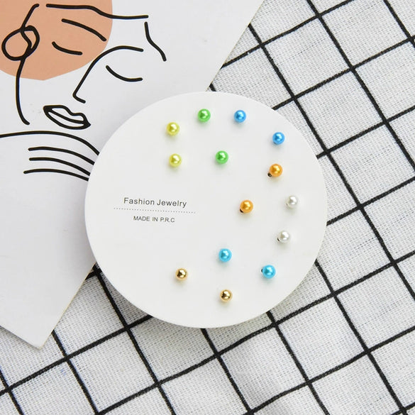 Wholesale Women's Zinc Alloy Heart Shaped Earrings Set With Electroplating Treatment Simple And Trendy Design