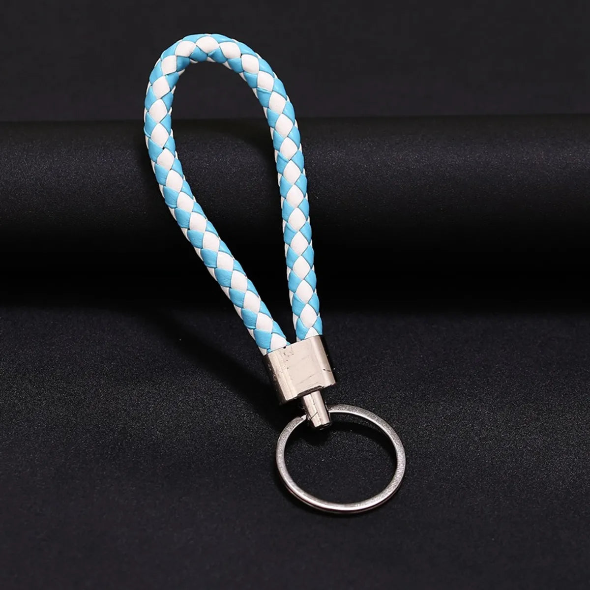 Wholesale Woven Leather Rope Keychain Car Key Ring Key Ring Pendant Activity Small Gift Key Chain Manufacturer