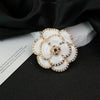 Wholesale Zinc Alloy Flower Shaped And Patterned Electroplated Brooch For Women As Silk Scarf Buckle And Suit Pin Accessories