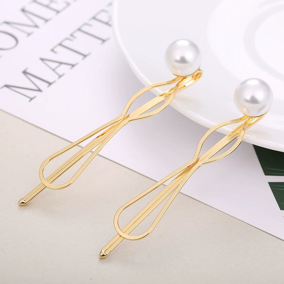 Wholesale Zinc Alloy Hair Accessories For Ladies With Original Design And Pearl Clip
