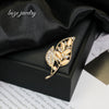 Wholesale Zinc Alloy Leaf Shape Electroplated Brooch For Women Versatile Fashion Decoration