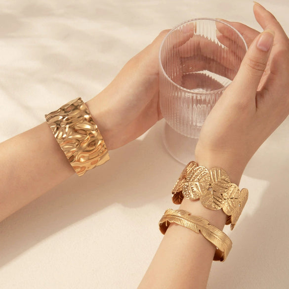 Wide Open Adjustable Titanium Steel Bracelet With Electroplating Treatment And Plants And Flowers Style