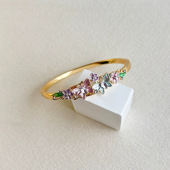 Wide Painted Enamel Openwork Bracelet With Floral Pattern Retro Plated Jewelry Accessory