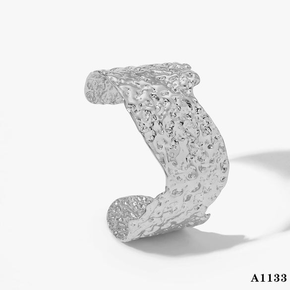 Widesided Irregular Texture Adjustable Open Bracelet In Stainless Steel With Electroplating Minimalist And Geometric Style
