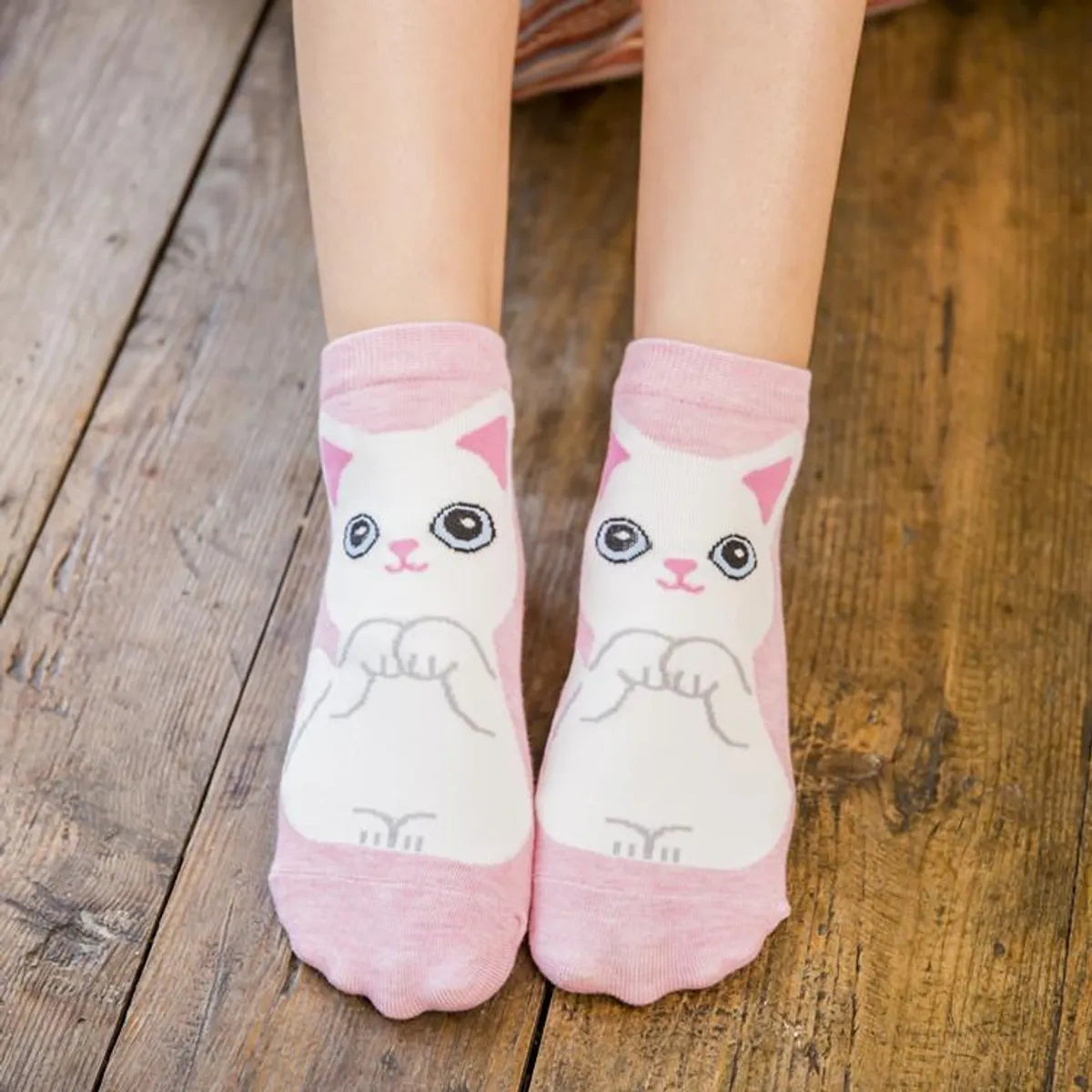 Women&#39;S Cotton Socks Wholesale Cute Cartoon Cat Female Boat Socks Fashion Wild Short Socks