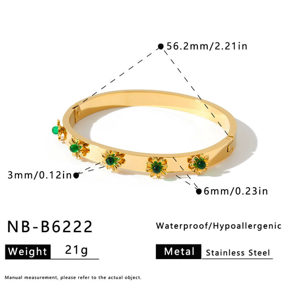 Women Heart Shaped Geometric Stainless Steel Bracelet With 18K Vacuum Plating White Shell Rhinestone And Natural Stone Inlay