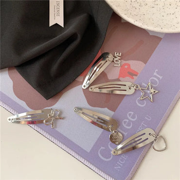 Women'S Basic Simple Style Commute Letter Star Bow Knot Metal Hair Clip