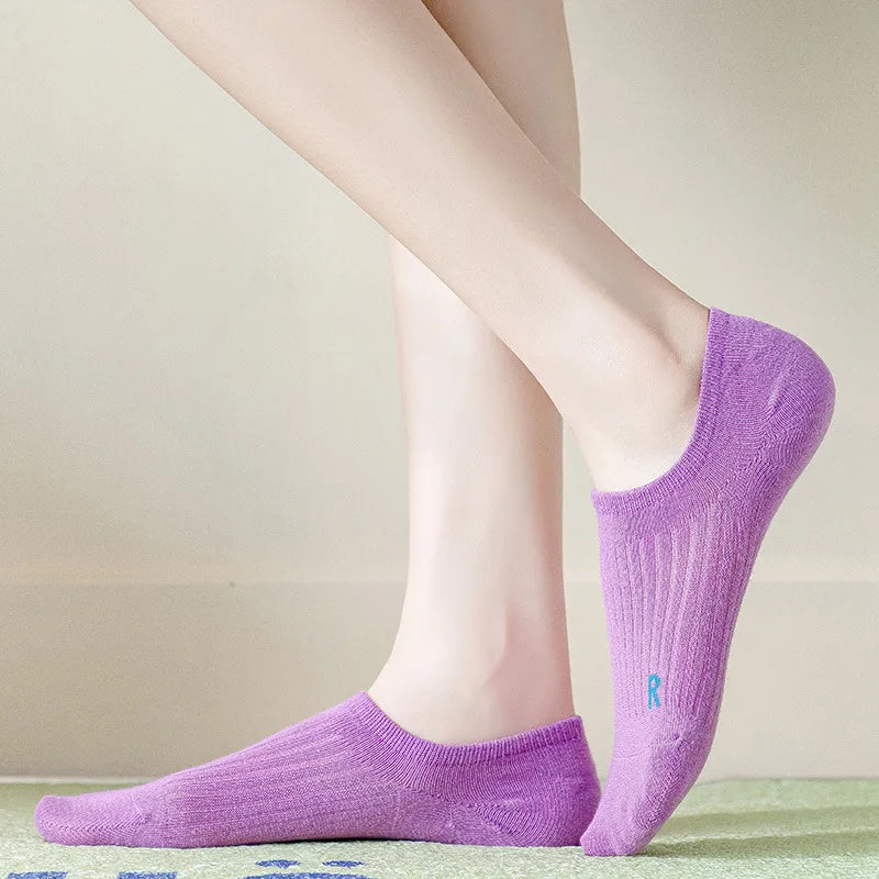 Women'S Basic Solid Color Cotton Ankle Socks A Pair