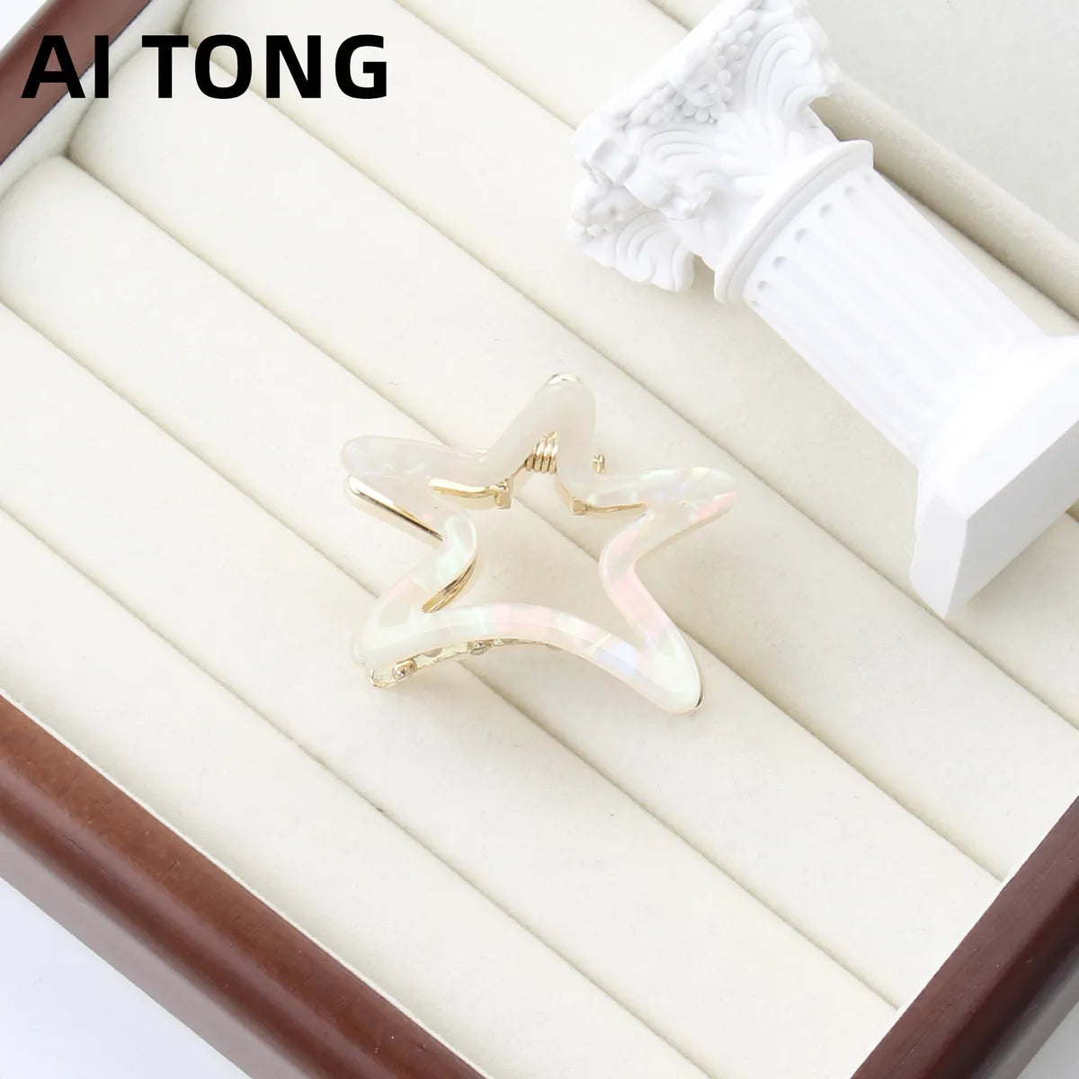 Women'S Basic Star Alloy Acetic Acid Sheets Hollow Out Hair Clip