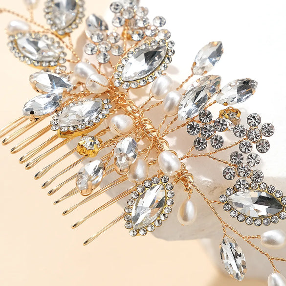 Women'S Bridal Shiny Leaf Flower Copper Plating Inlay Artificial Pearls Rhinestones Insert Comb